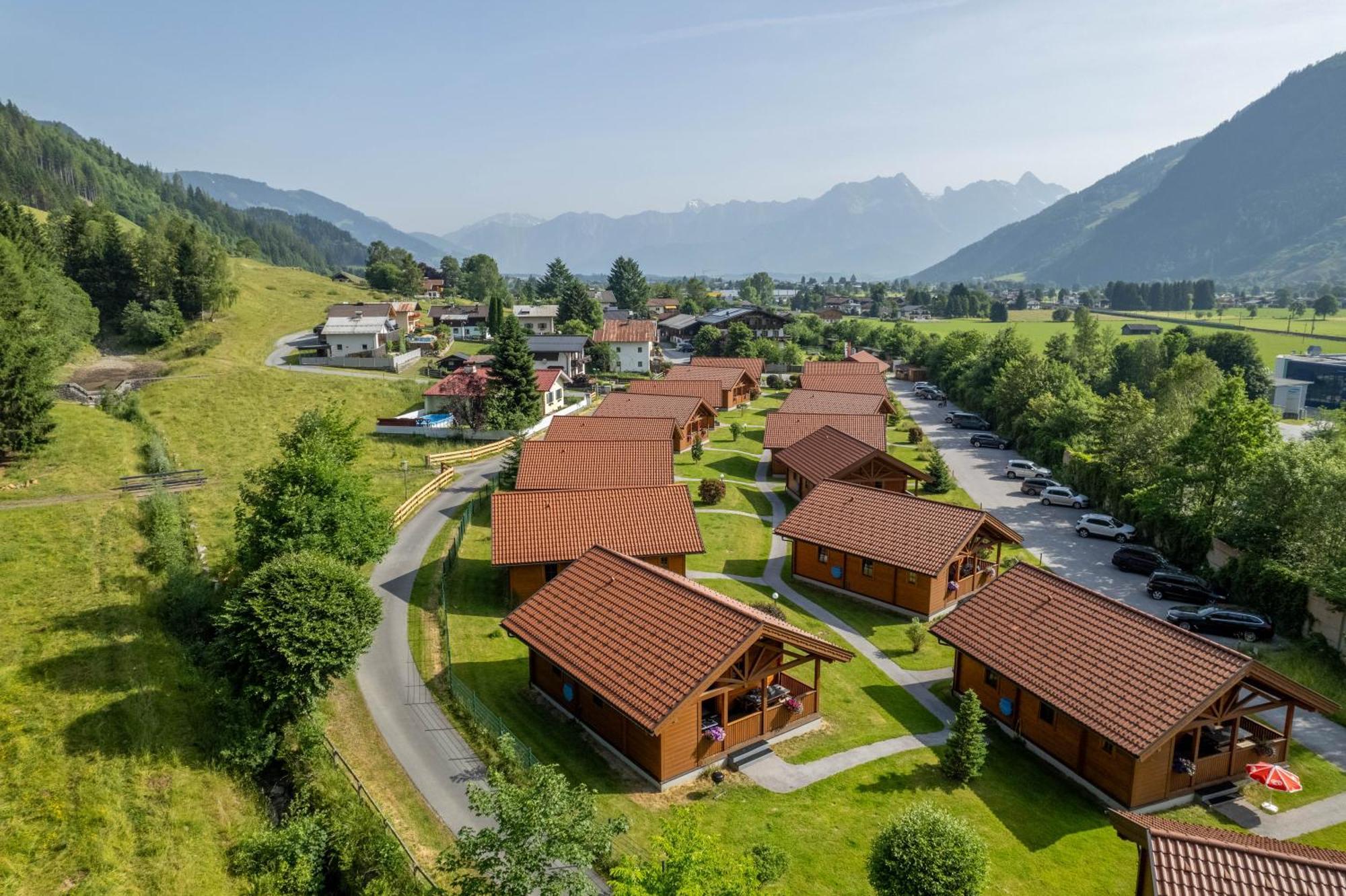 Chaletdorf Zellersee Майсхофен Экстерьер фото