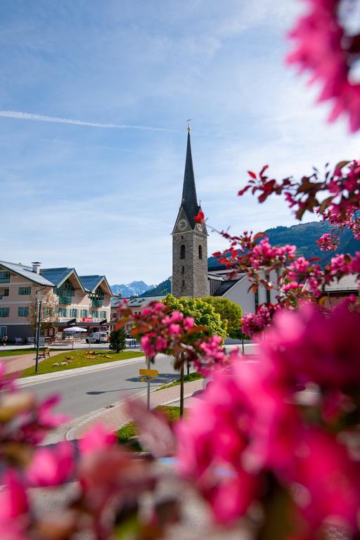 Chaletdorf Zellersee Майсхофен Экстерьер фото